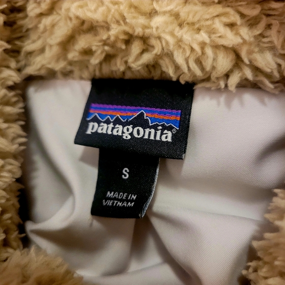 Patagonia fleece jacket tan size womans small - Picture 8 of 8